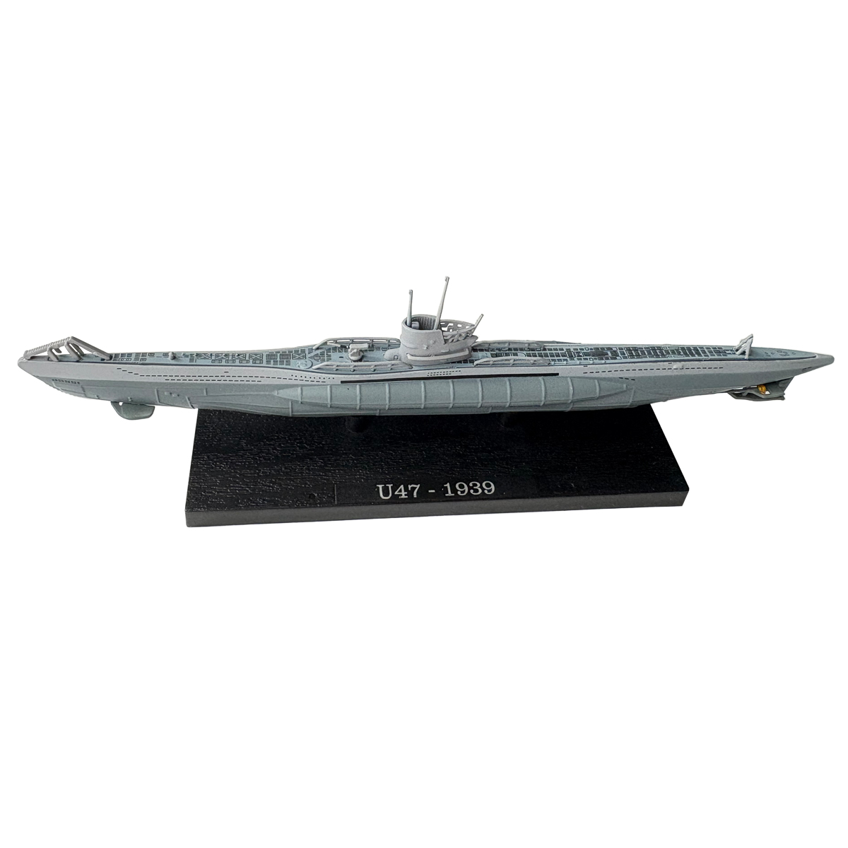 نموذج غواصة أمريكية بمقياس 1/3 - مراجعة Model Kit U Boat وسعره