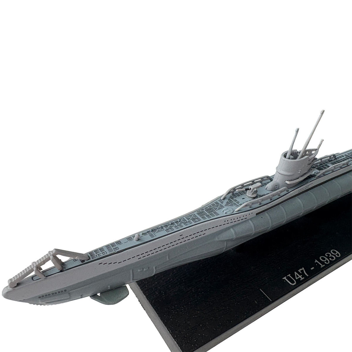 نموذج غواصة أمريكية بمقياس 1/3 - مراجعة Model Kit U Boat وسعره